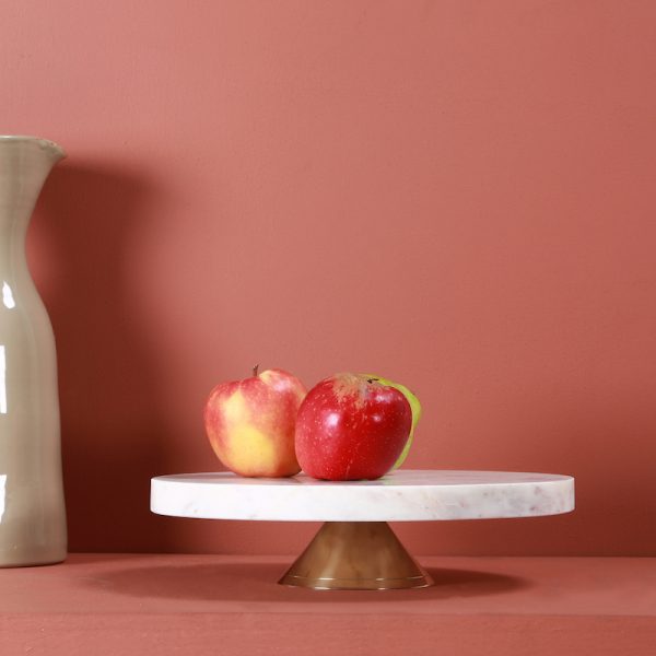 Marble and brass cake dish